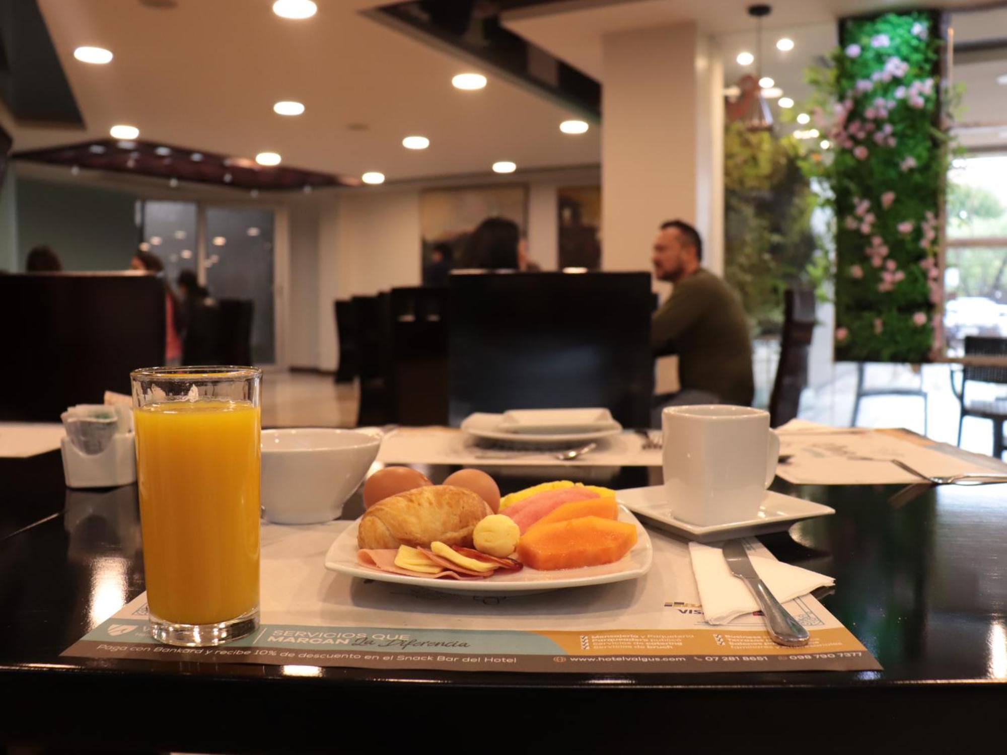 Valgus Hotel 4*
